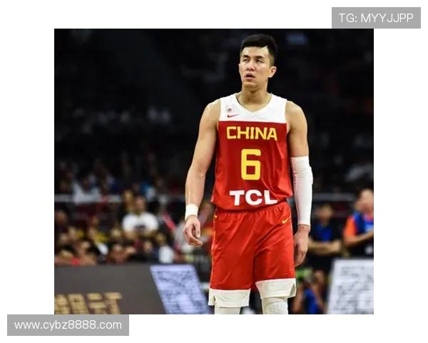 成都篮球队在世界杯预选赛中以60分稳居积分榜首位展现强劲实力