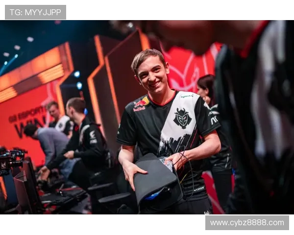 EDG战队以56分稳居精英赛积分榜首位争夺冠军之路愈发明朗 EDG战队以56分稳居精英赛积分榜首位争夺冠军之路愈发明朗