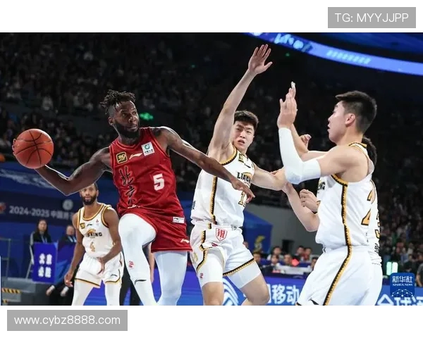 北京篮球队在邀请赛中以64分稳居积分榜首位彰显强劲实力 北京篮球队在邀请赛中以64分稳居积分榜首位彰显强劲实力